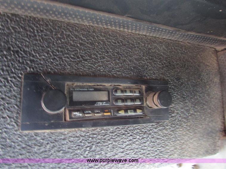 image for item I6640 1991 Ag-Chem TerraGator 1804 self-propelled sprayer