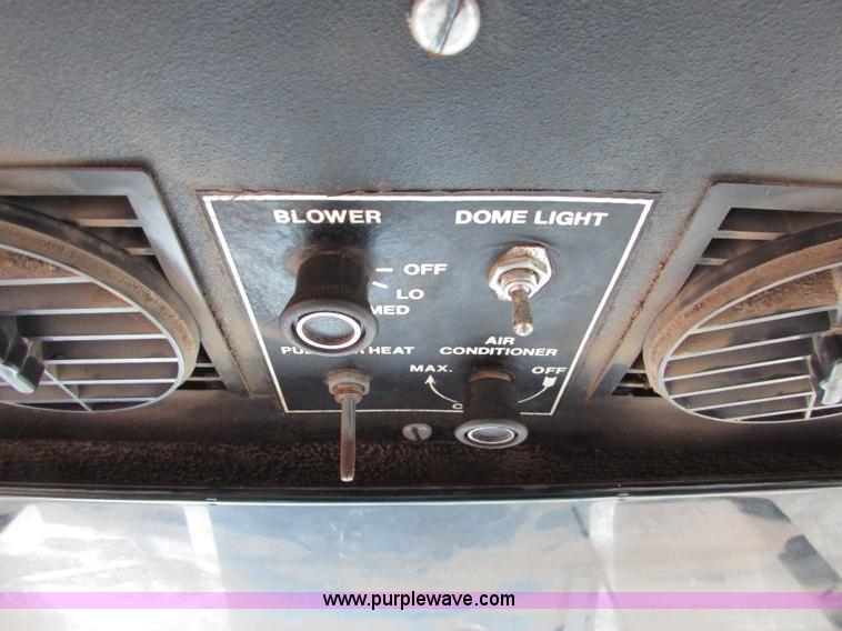 image for item I6640 1991 Ag-Chem TerraGator 1804 self-propelled sprayer