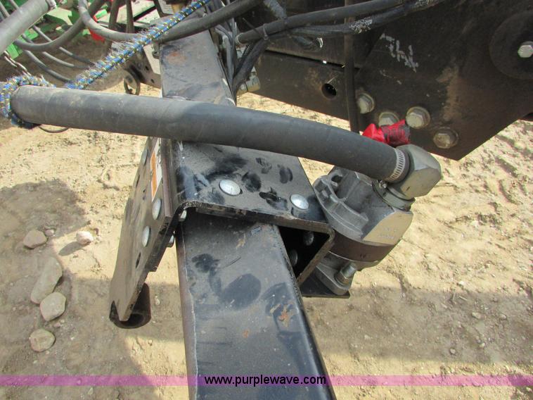 image for item I6641 2001 White 8524 split row planter