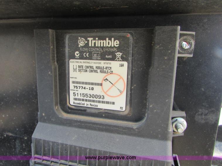 image for item I6641 2001 White 8524 split row planter