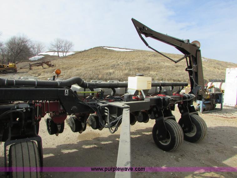 image for item I6641 2001 White 8524 split row planter