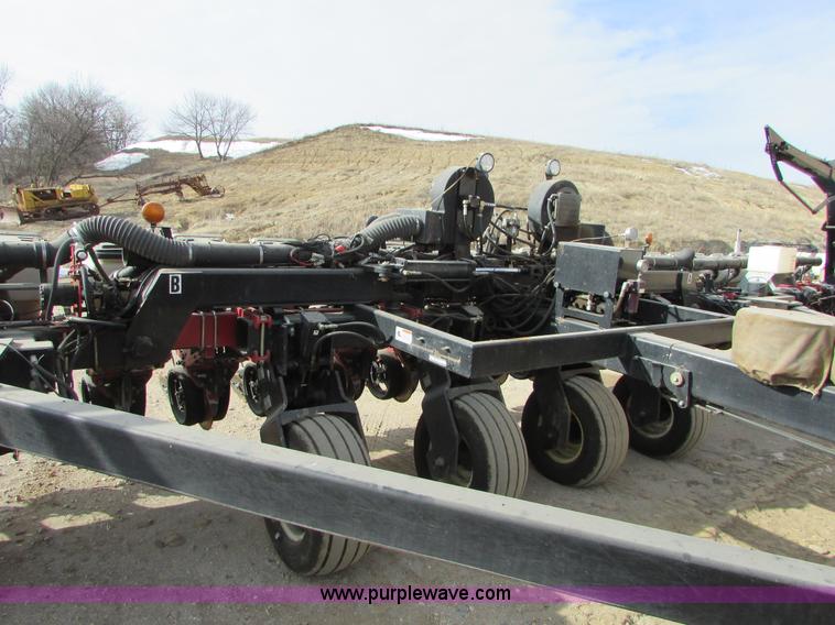 image for item I6641 2001 White 8524 split row planter