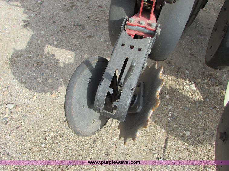 image for item I6641 2001 White 8524 split row planter