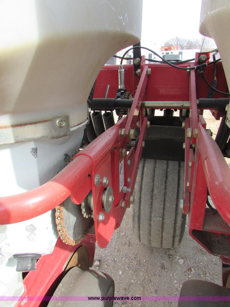 image for item I6641 2001 White 8524 split row planter