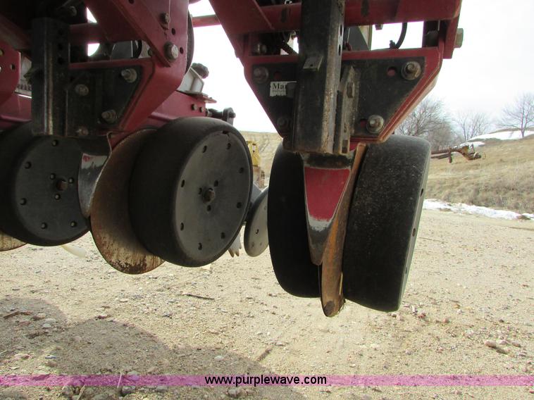 image for item I6641 2001 White 8524 split row planter