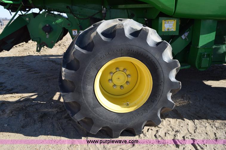 image for item I8501 2010 John Deere 9870 STS RWA combine