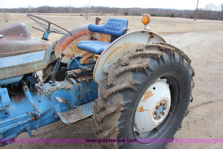 image for item J2289 Ford 3600 tractor