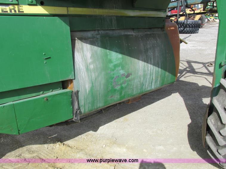 image for item K2035 John Deere 6000 self-propelled sprayer