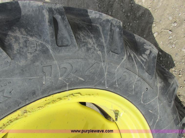 image for item K2035 John Deere 6000 self-propelled sprayer