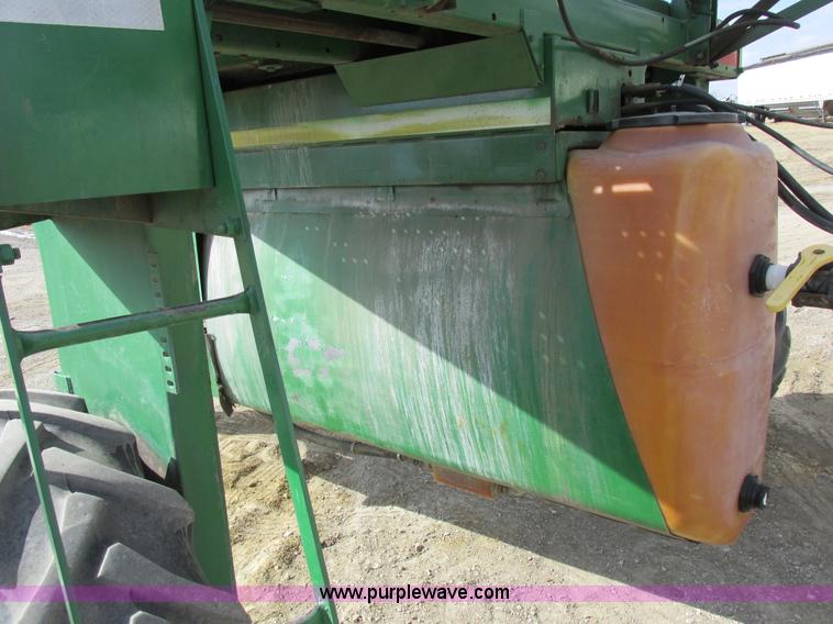 image for item K2035 John Deere 6000 self-propelled sprayer