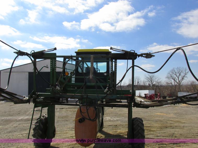 image for item K2035 John Deere 6000 self-propelled sprayer