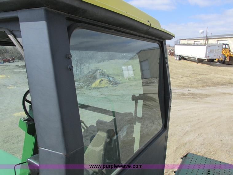 image for item K2035 John Deere 6000 self-propelled sprayer