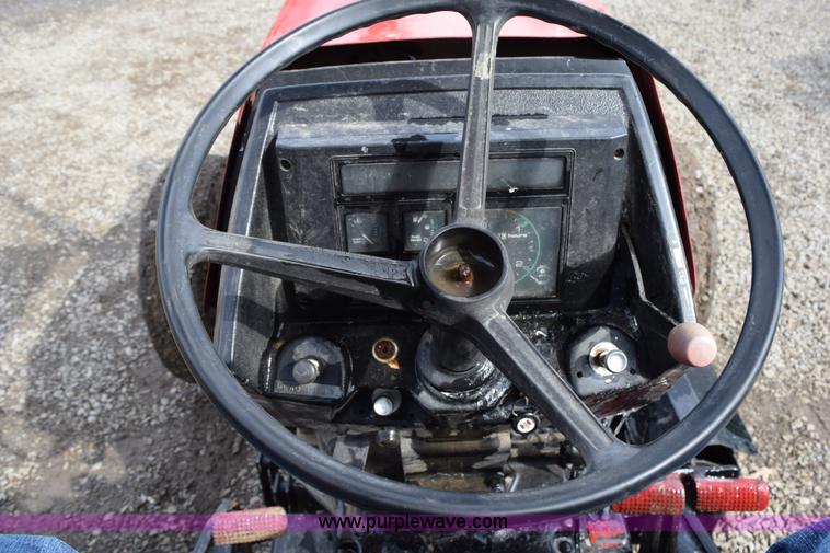 image for item K2317 1987 Case IH 1394 tractor