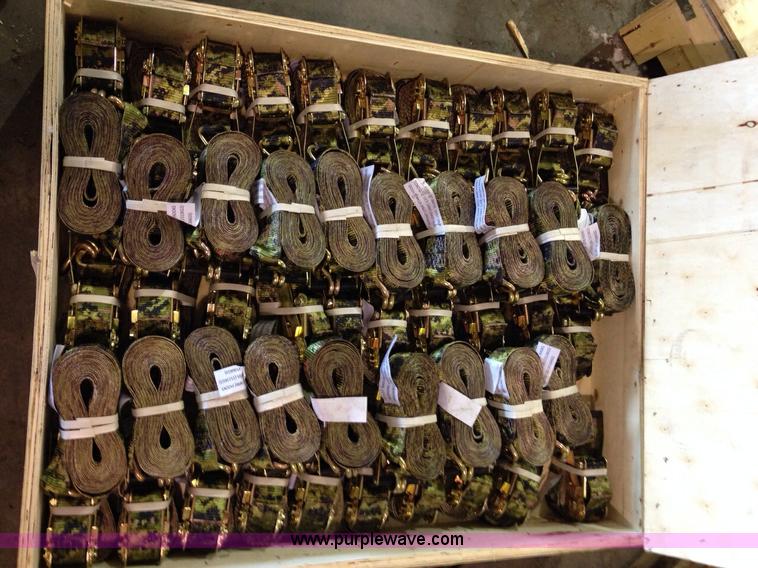 image for item K2549 (50) 27' 2" J-hook ratchet straps