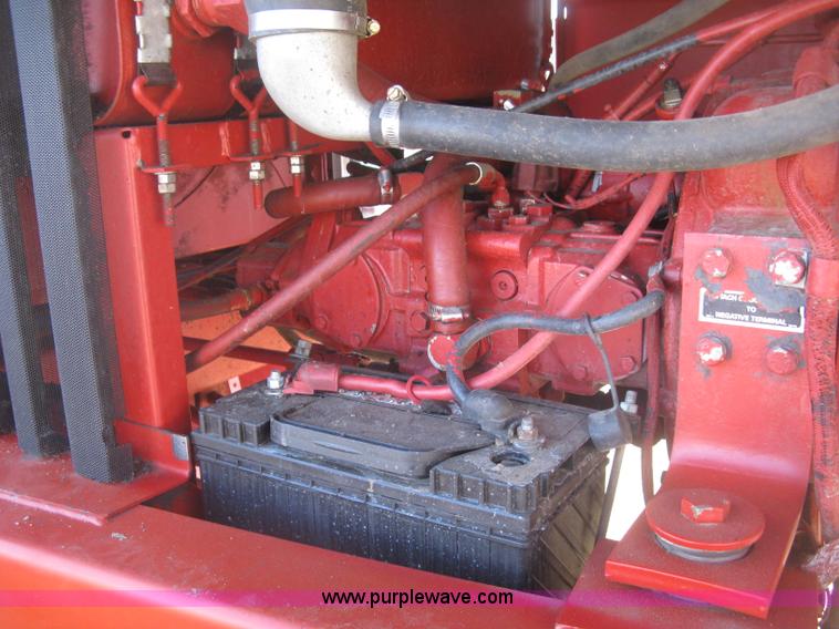 image for item K2930 1995 New Holland 2550 SpeedRower self-propelled windrower