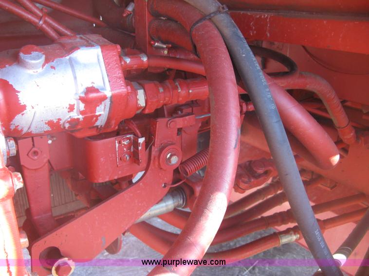 image for item K2930 1995 New Holland 2550 SpeedRower self-propelled windrower