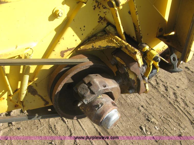 image for item K2930 1995 New Holland 2550 SpeedRower self-propelled windrower