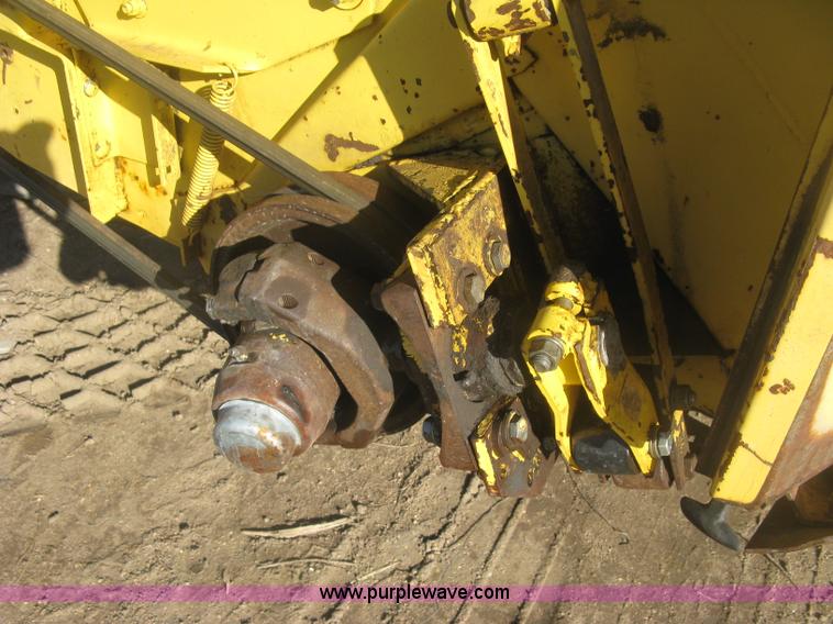 image for item K2930 1995 New Holland 2550 SpeedRower self-propelled windrower