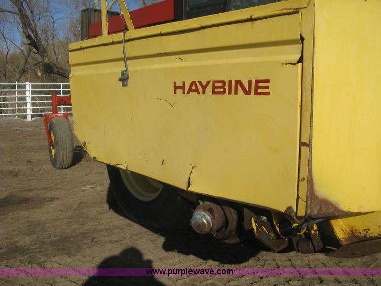 image for item K2930 1995 New Holland 2550 SpeedRower self-propelled windrower