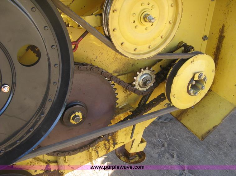 image for item K2930 1995 New Holland 2550 SpeedRower self-propelled windrower