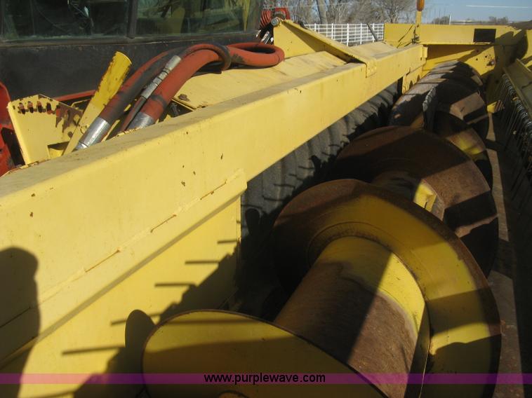 image for item K2930 1995 New Holland 2550 SpeedRower self-propelled windrower