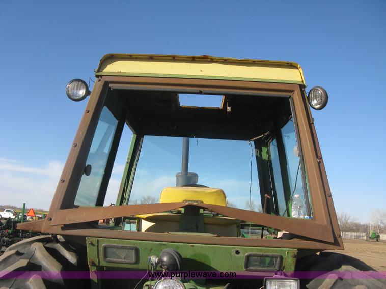 image for item K2943 1968 John Deere 4020 tractor