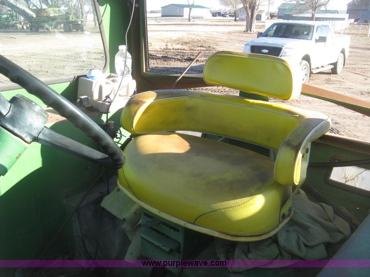 image for item K2943 1968 John Deere 4020 tractor