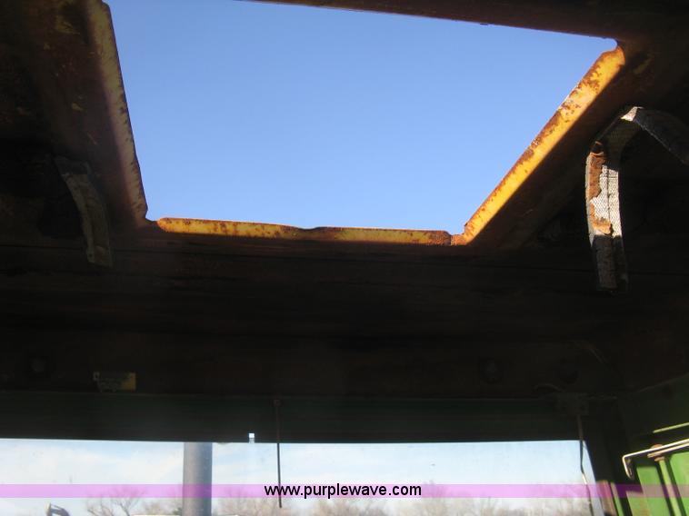 image for item K2943 1968 John Deere 4020 tractor