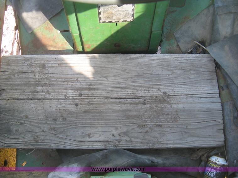 image for item K2943 1968 John Deere 4020 tractor