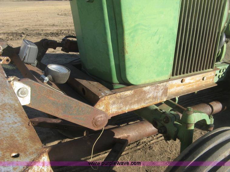 image for item K2943 1968 John Deere 4020 tractor