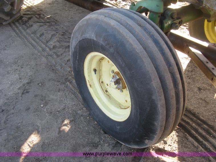 image for item K2943 1968 John Deere 4020 tractor