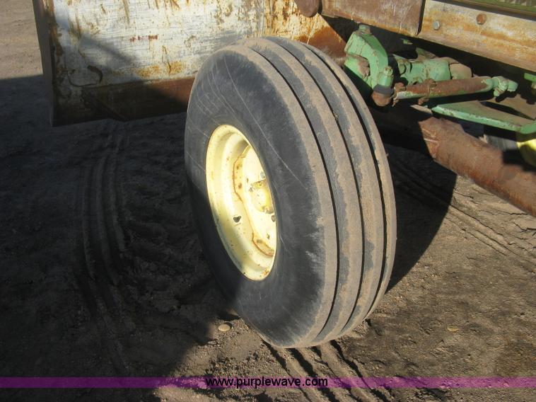 image for item K2943 1968 John Deere 4020 tractor