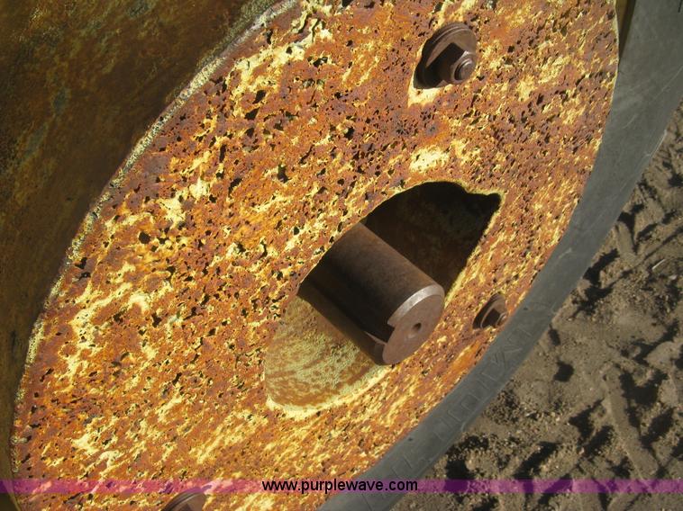 image for item K2943 1968 John Deere 4020 tractor