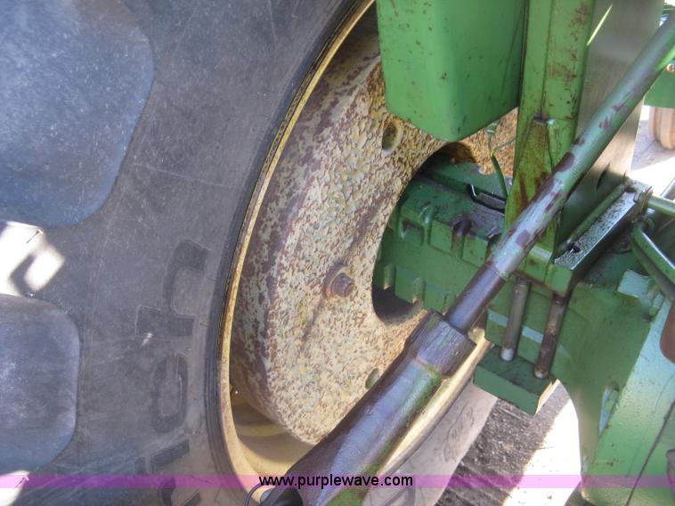 image for item K2944 1964 John Deere 4020 tractor