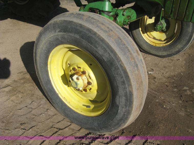 image for item K2944 1964 John Deere 4020 tractor