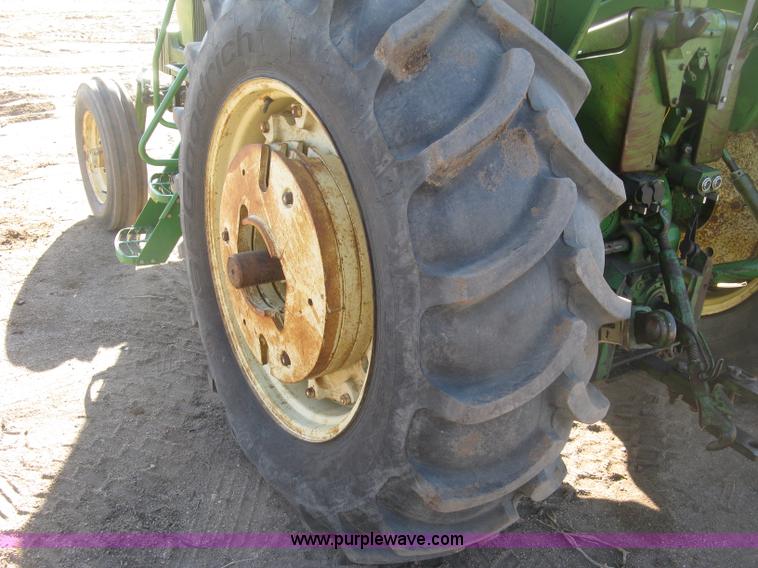 image for item K2944 1964 John Deere 4020 tractor