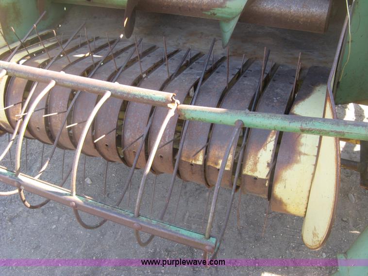 image for item K2977 John Deere 224WS square baler