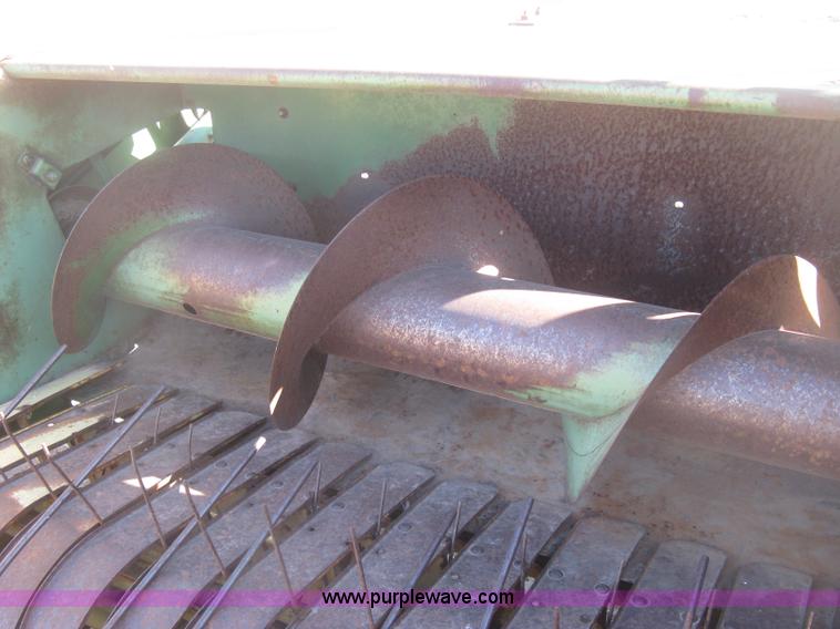 image for item K2977 John Deere 224WS square baler