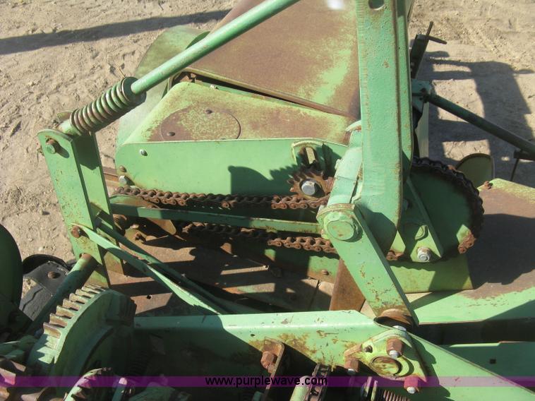 image for item K2977 John Deere 224WS square baler