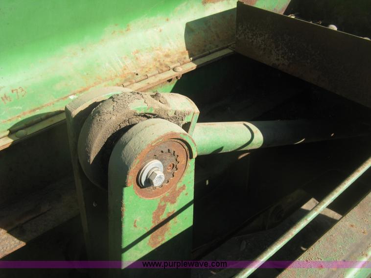 image for item K2977 John Deere 224WS square baler