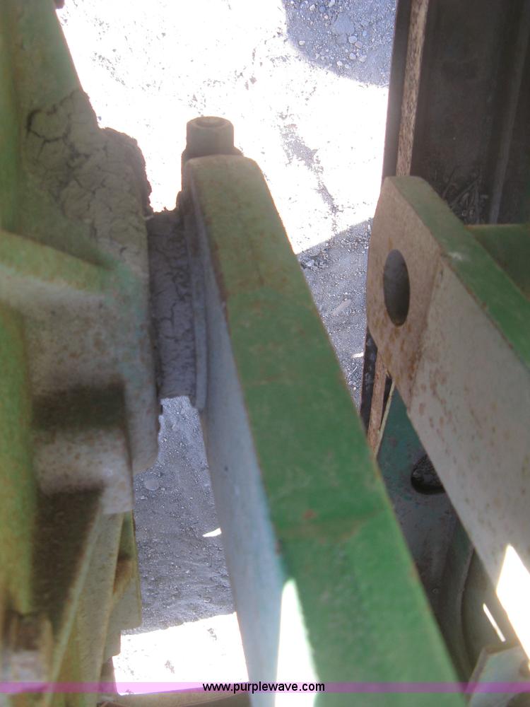 image for item K2977 John Deere 224WS square baler