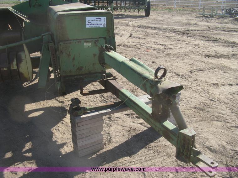 image for item K2977 John Deere 224WS square baler