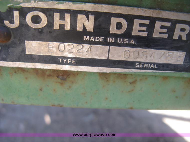 image for item K2977 John Deere 224WS square baler