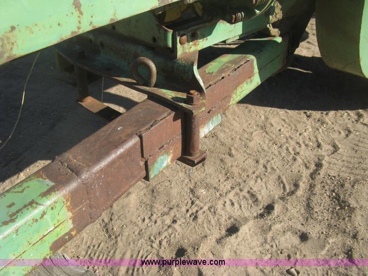 image for item K2977 John Deere 224WS square baler