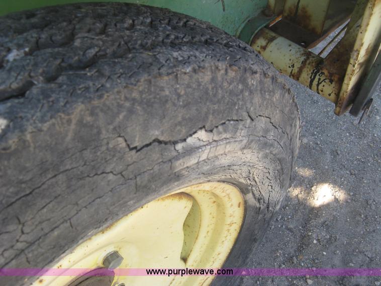 image for item K2977 John Deere 224WS square baler