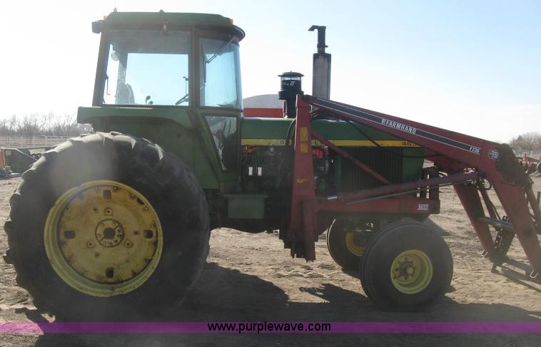 image for item K2978 1976 John Deere 4630 tractor