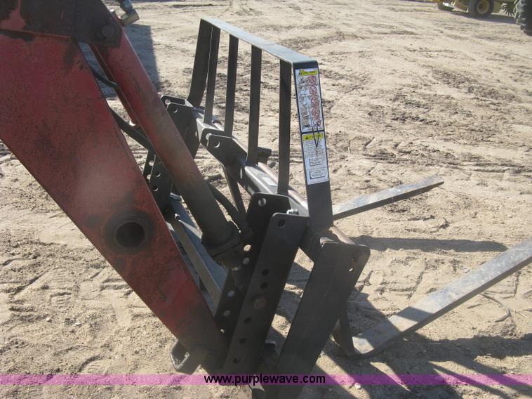 image for item K2978 1976 John Deere 4630 tractor