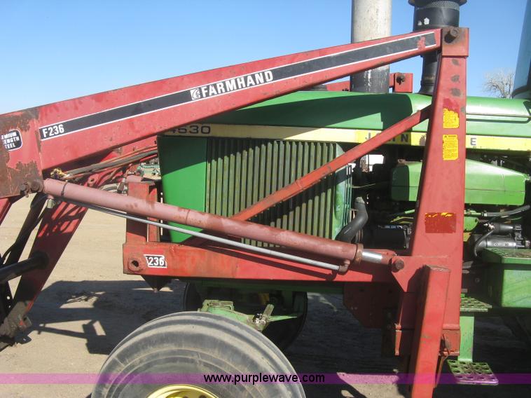 image for item K2978 1976 John Deere 4630 tractor