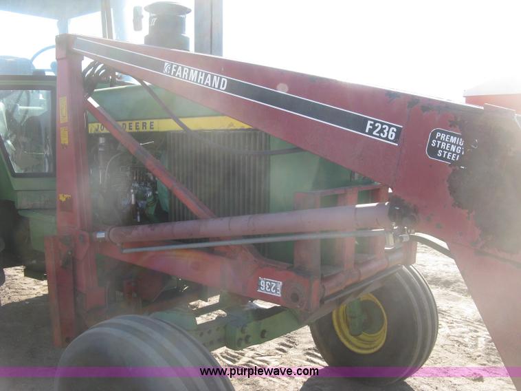 image for item K2978 1976 John Deere 4630 tractor