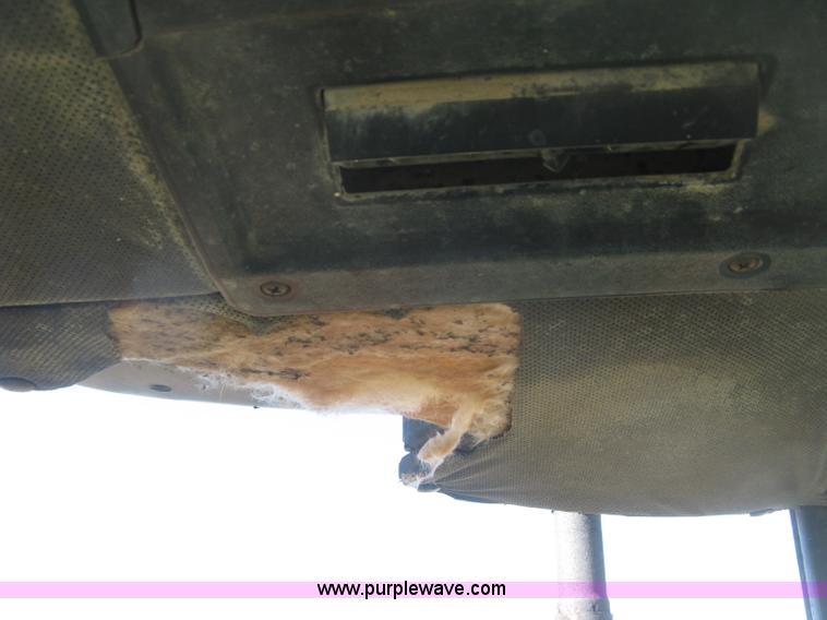 image for item K2978 1976 John Deere 4630 tractor